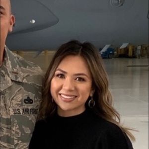 Meet your Posher, Anne